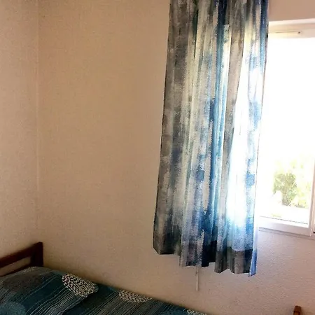 Feriehus House With 2 Bedrooms In Valras Plage With Shared Pool Enclosed Garden And Wifi 50 M From The Beach *