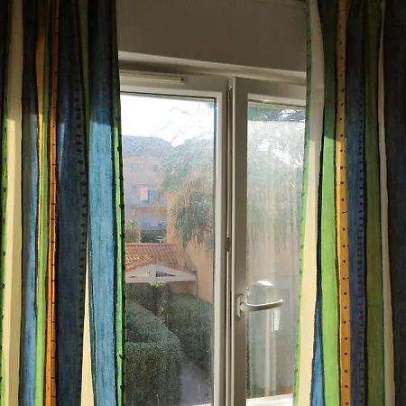 Feriehus House With 2 Bedrooms In Valras Plage With Shared Pool Enclosed Garden And Wifi 50 M From The Beach